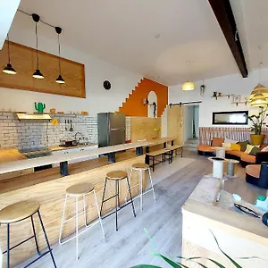 Coast - Utopy Hostel Biarritz